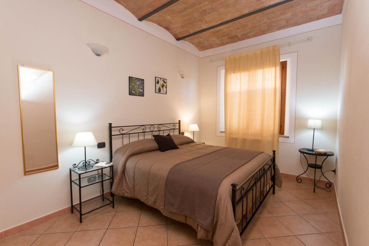 Agriturismo Podere Camollia Costalpino Екстер'єр фото