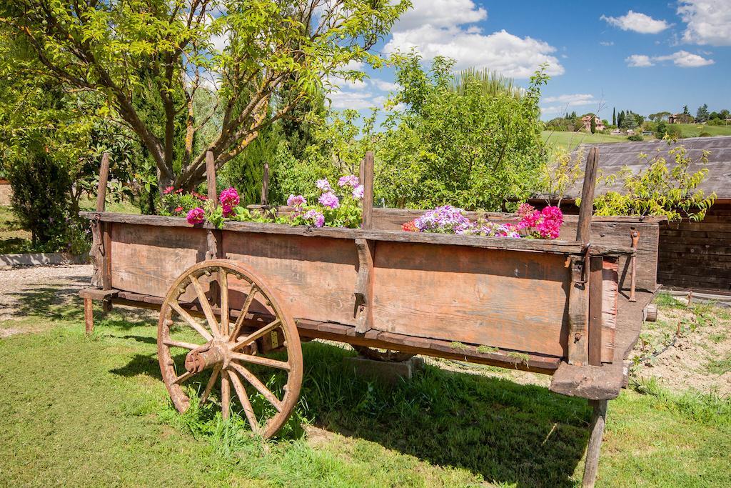 Вілла Agriturismo Podere Camollia Costalpino Екстер'єр фото